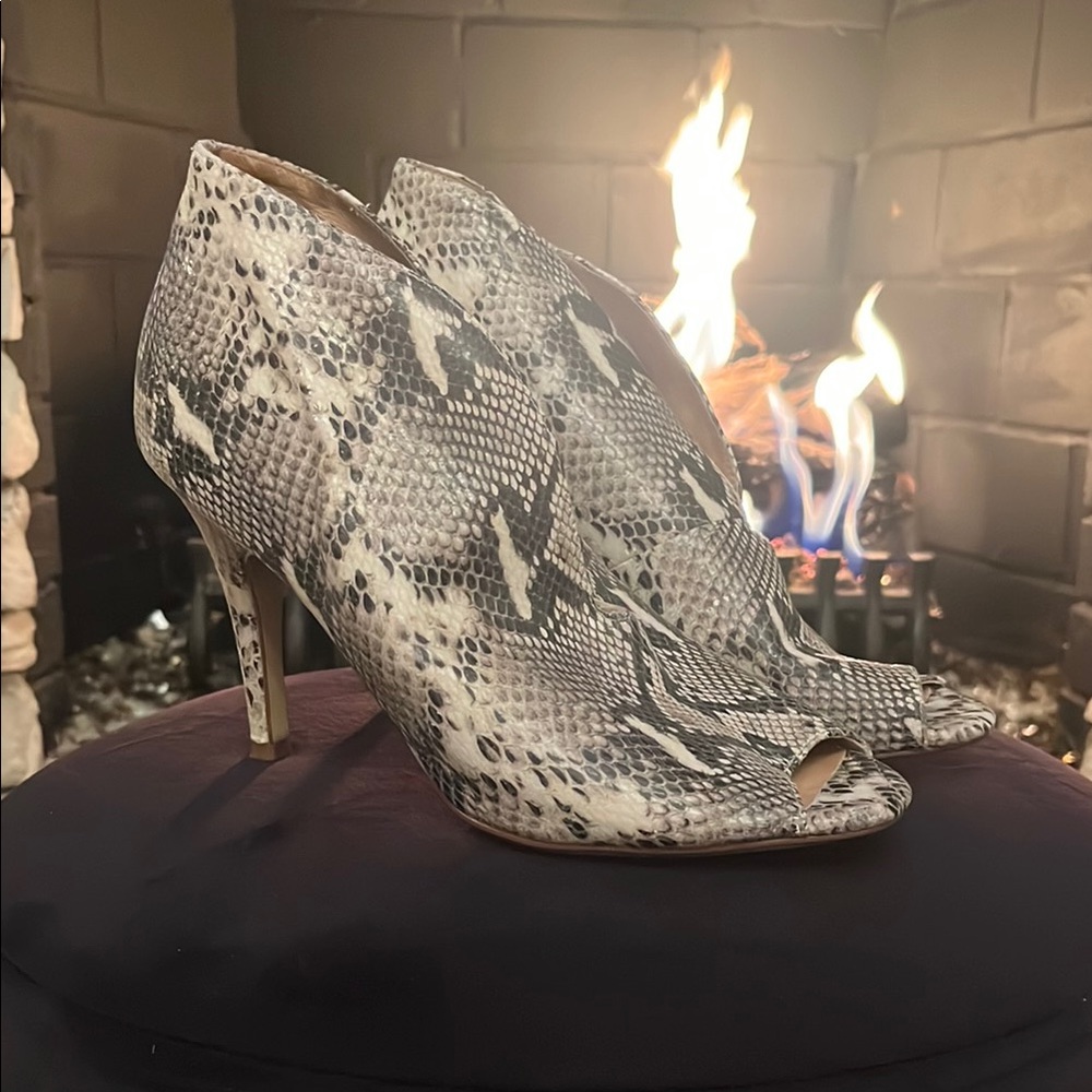 Snakeskin Peep Toe Stiletto Booties